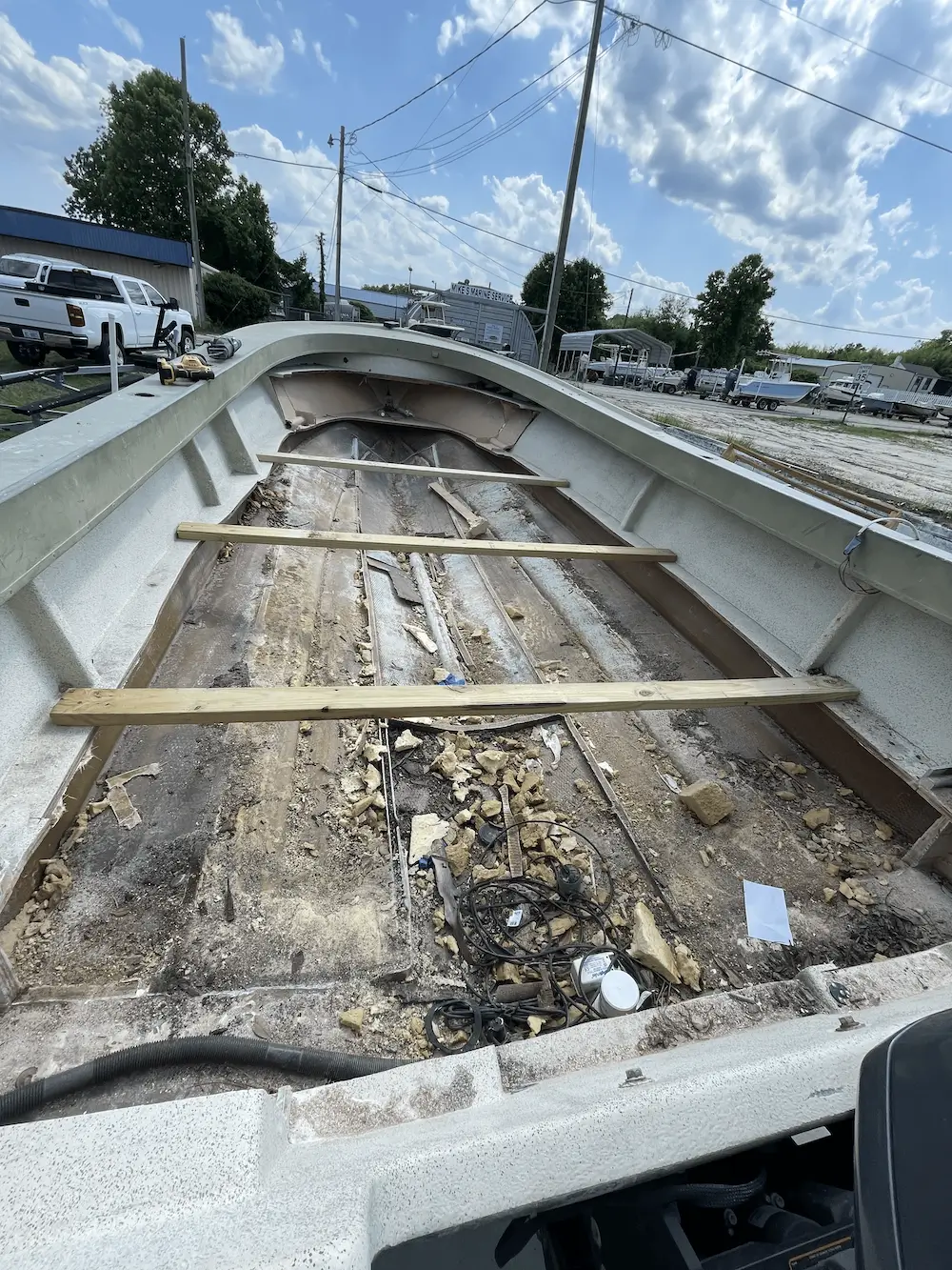 21-foot Parker boat deck removal
