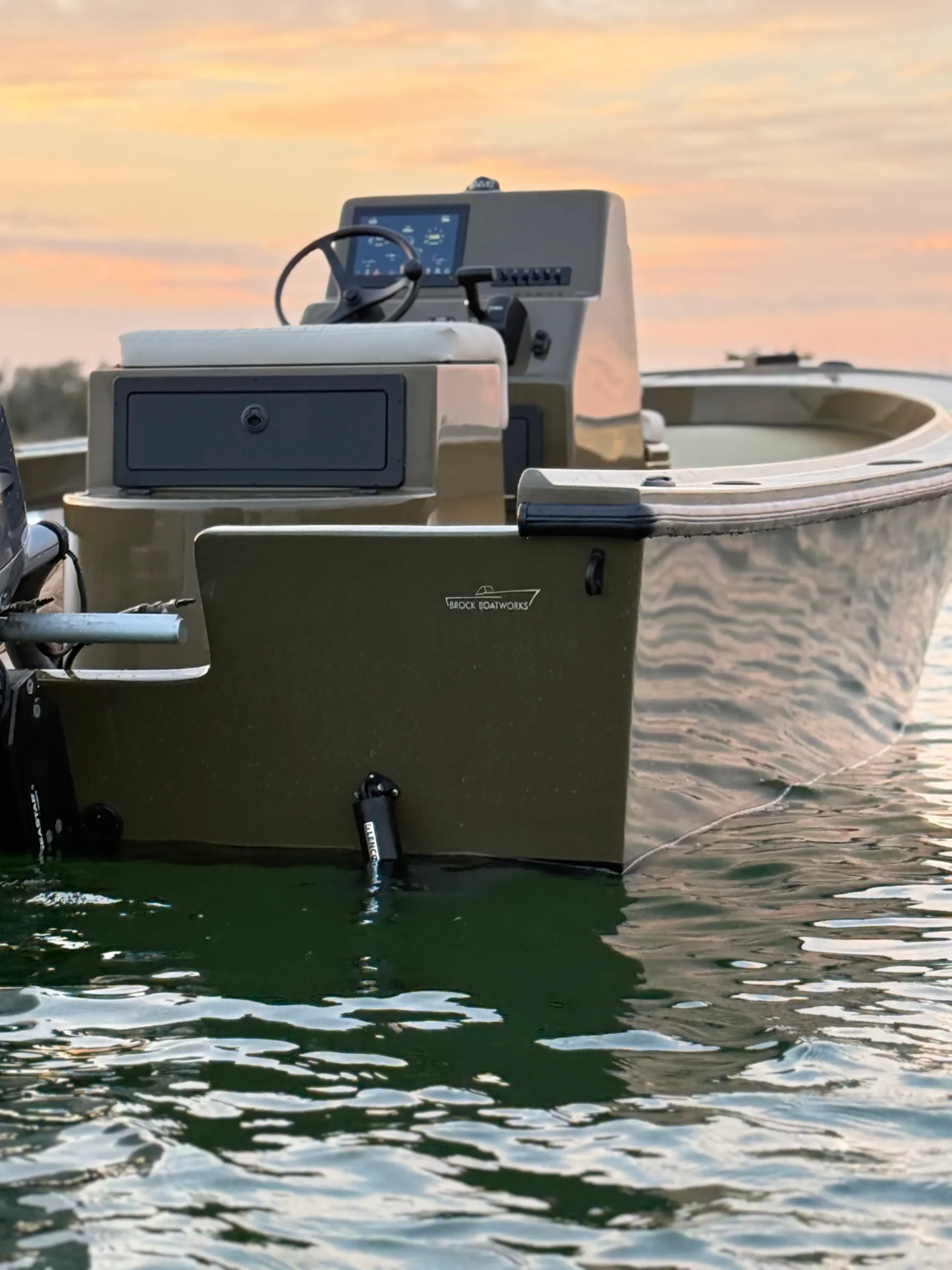 Custom 21-foot Parker boat stern